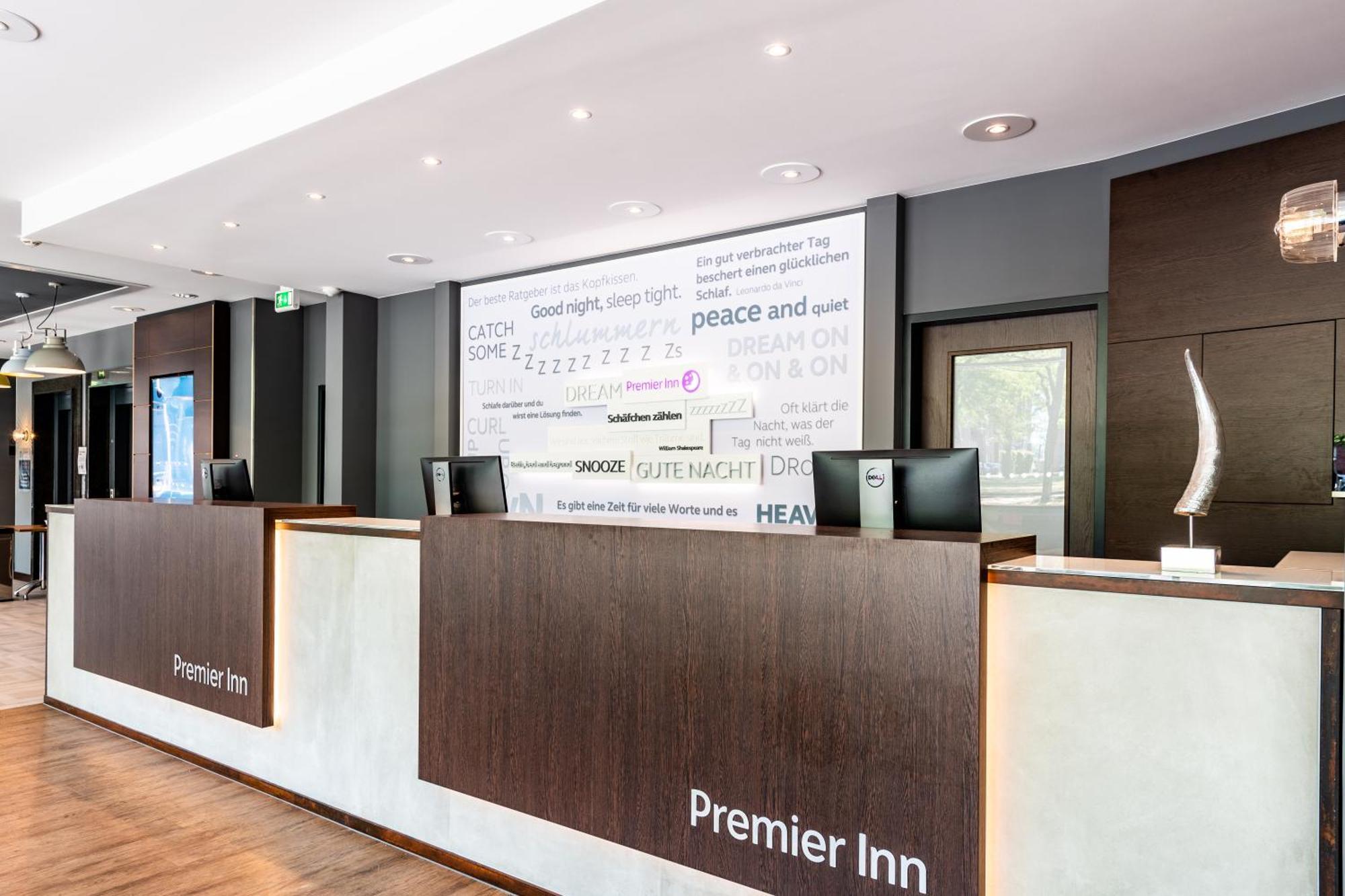 Premier Inn Essen City Limbecker Platz エクステリア 写真